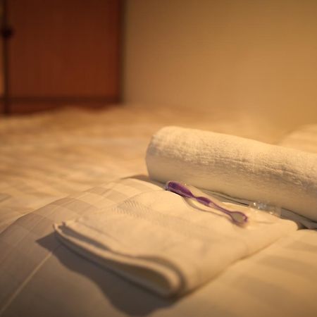 Ngoc Tung Mini Hotel Хюэ Экстерьер фото