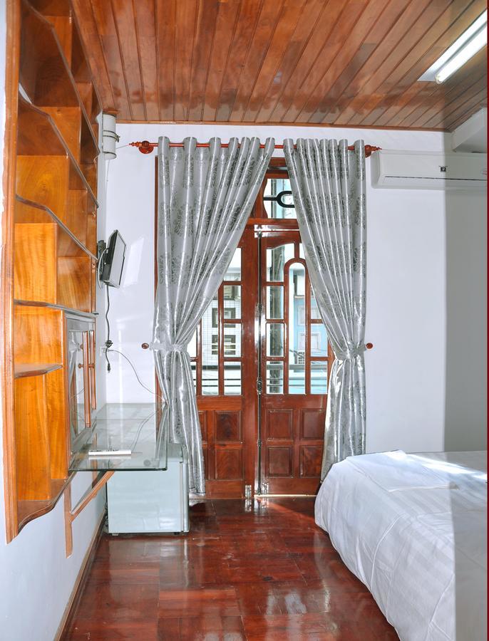 Ngoc Tung Mini Hotel Хюэ Экстерьер фото