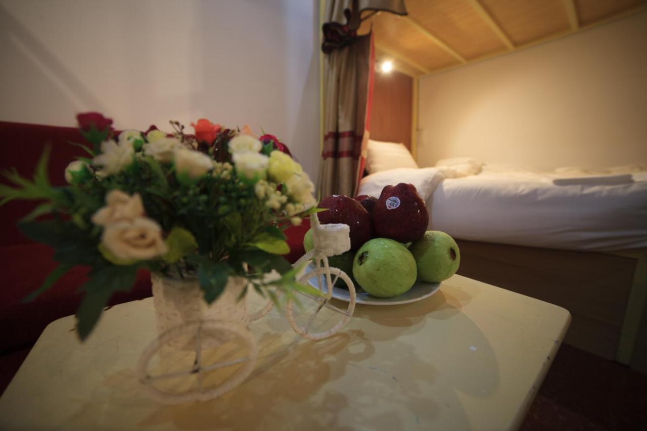 Ngoc Tung Mini Hotel Хюэ Экстерьер фото