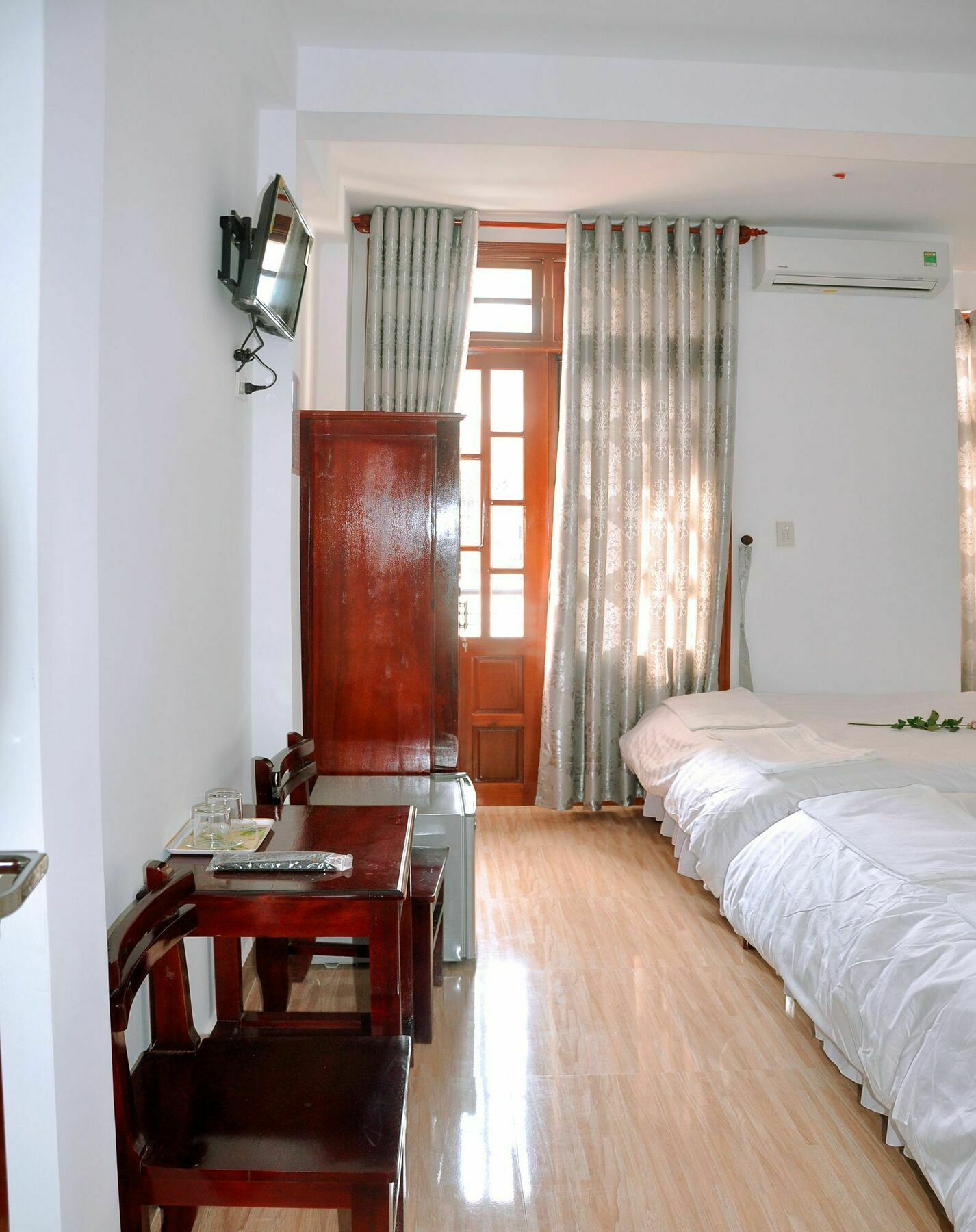 Ngoc Tung Mini Hotel Хюэ Экстерьер фото